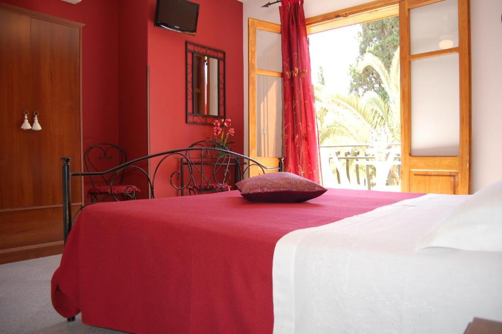 라스카리 Sunrise B&B 외부 사진